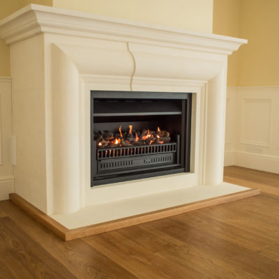 Thermoflow 900 with traditional stone surround
